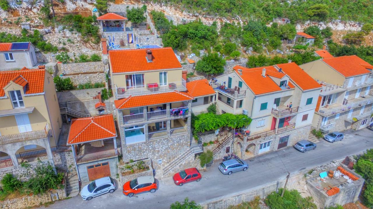 Adriatic - Apartment With Jacuzzi Собра Экстерьер фото