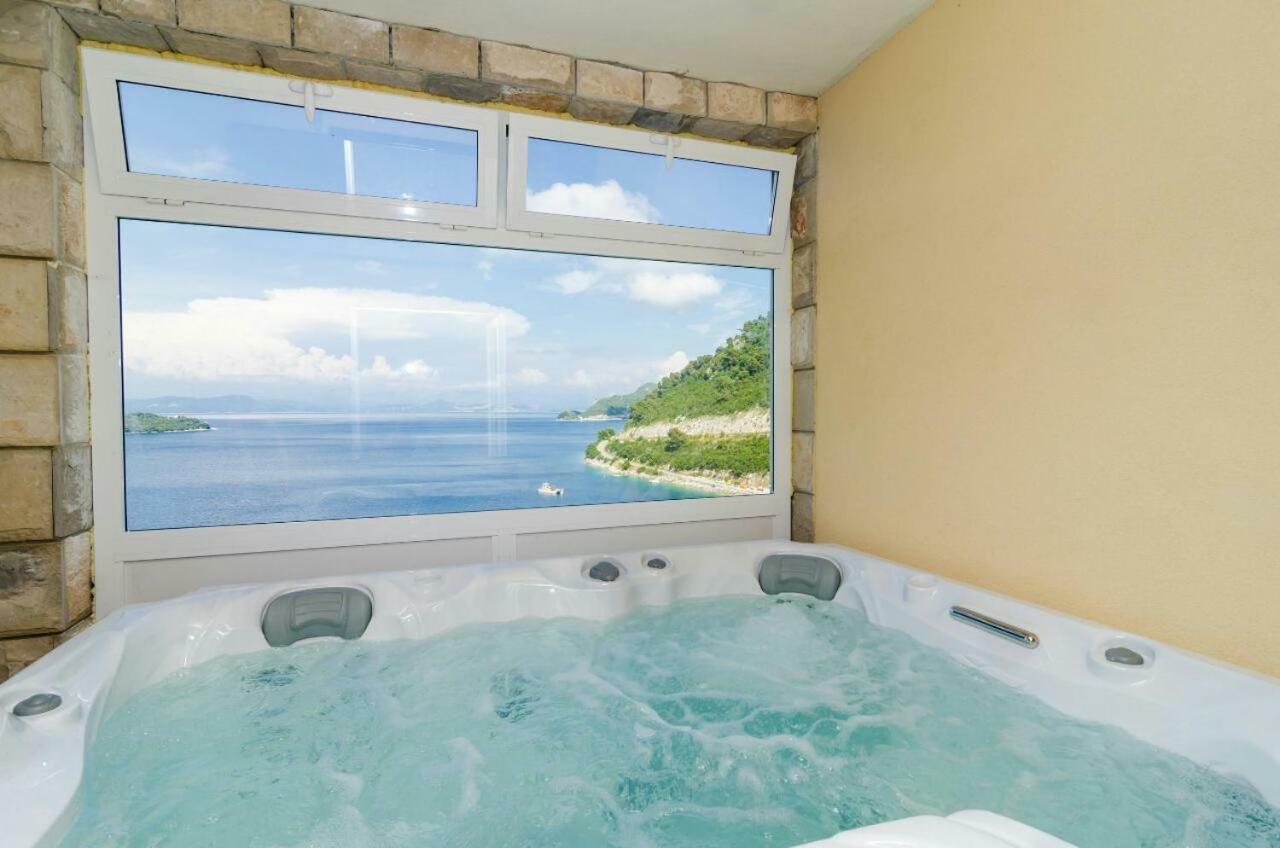 Adriatic - Apartment With Jacuzzi Собра Экстерьер фото